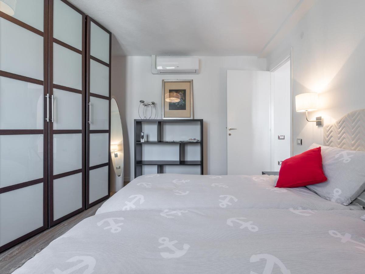 Casa Alla Marina Del Porto Di Cagliariアパートメント エクステリア 写真