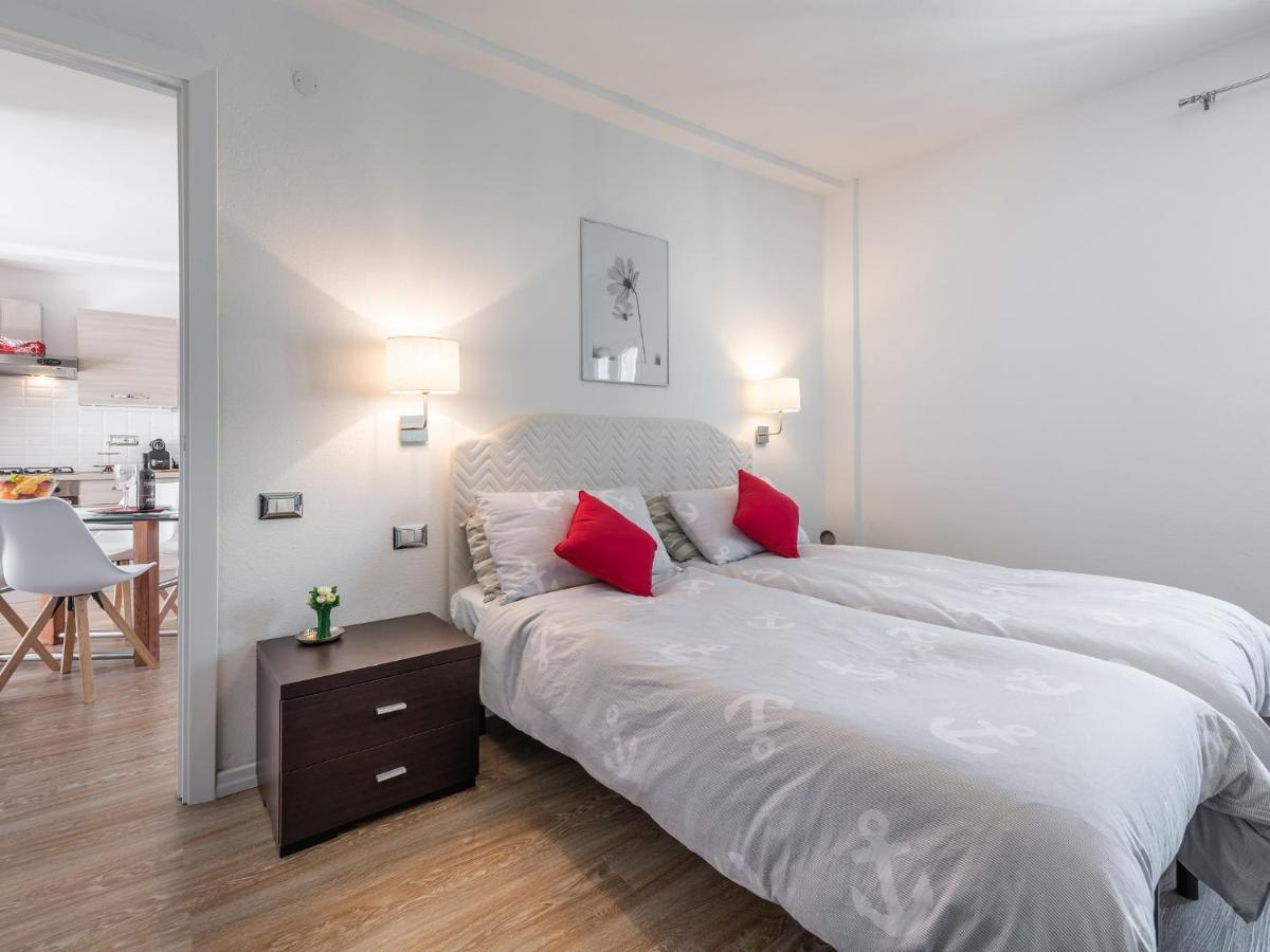 Casa Alla Marina Del Porto Di Cagliariアパートメント エクステリア 写真