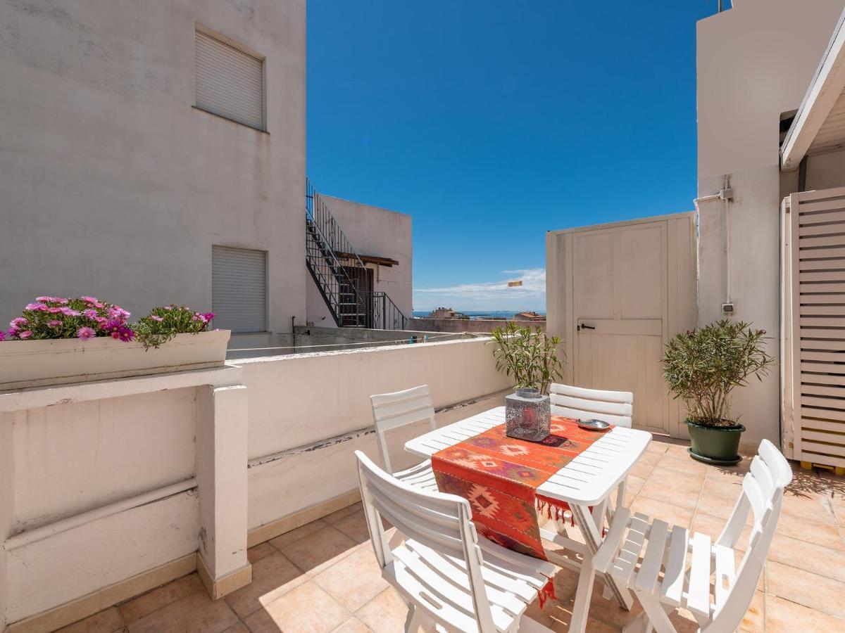 Casa Alla Marina Del Porto Di Cagliariアパートメント エクステリア 写真