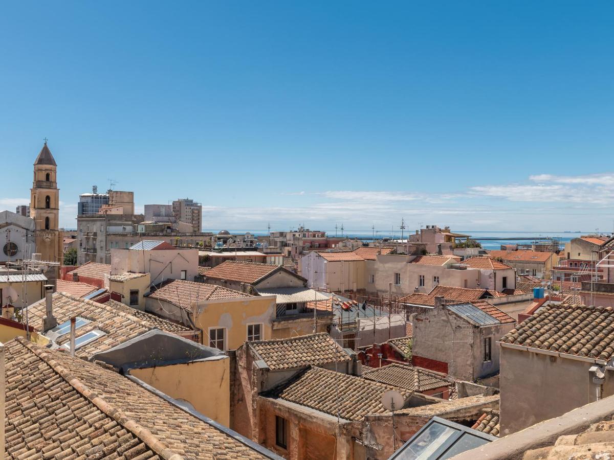 Casa Alla Marina Del Porto Di Cagliariアパートメント エクステリア 写真