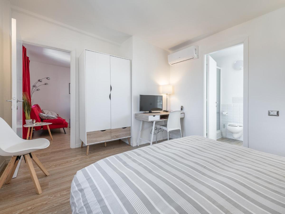Casa Alla Marina Del Porto Di Cagliariアパートメント エクステリア 写真