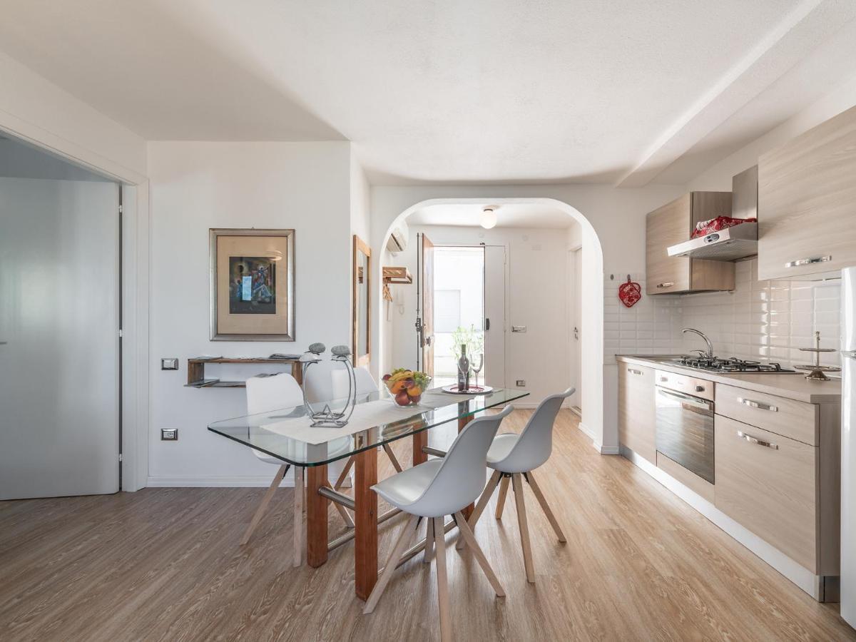 Casa Alla Marina Del Porto Di Cagliariアパートメント エクステリア 写真